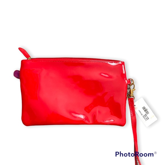 🆕NWT Laila Rowe glossy red wristlet/clutch - Picture 3 of 7